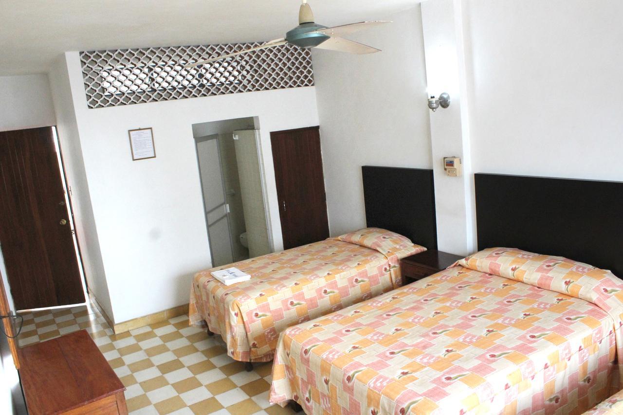 Hotel Acuario Catemaco Esterno foto