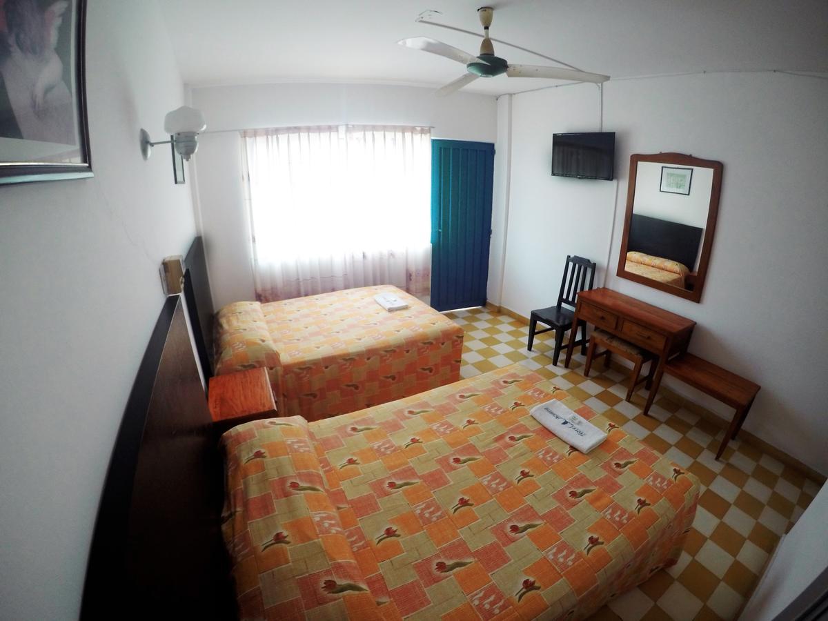 Hotel Acuario Catemaco Esterno foto